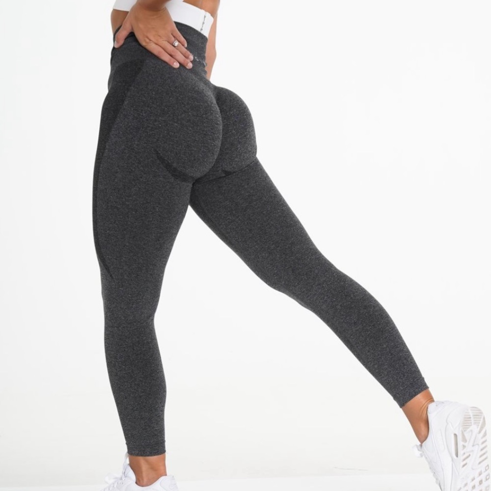 Nvgt black contour leggings